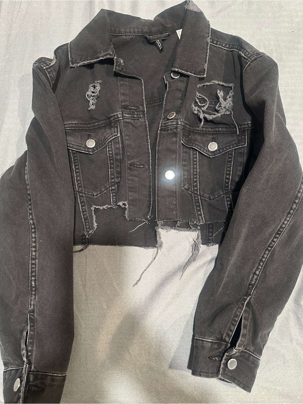H&M Black Distressed Cropped Denim Jacket